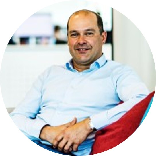 Headshot Steven Hermans Cegeka Circle